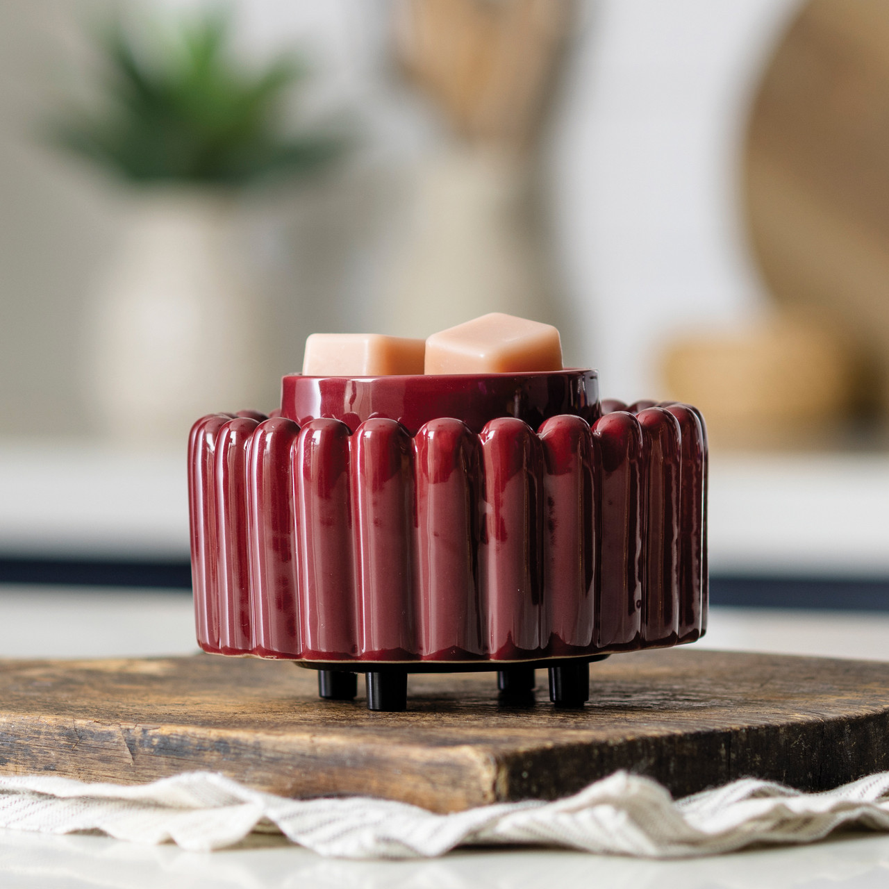 Burgundy Ridges Illuminaire Fan Fragrance Warmer