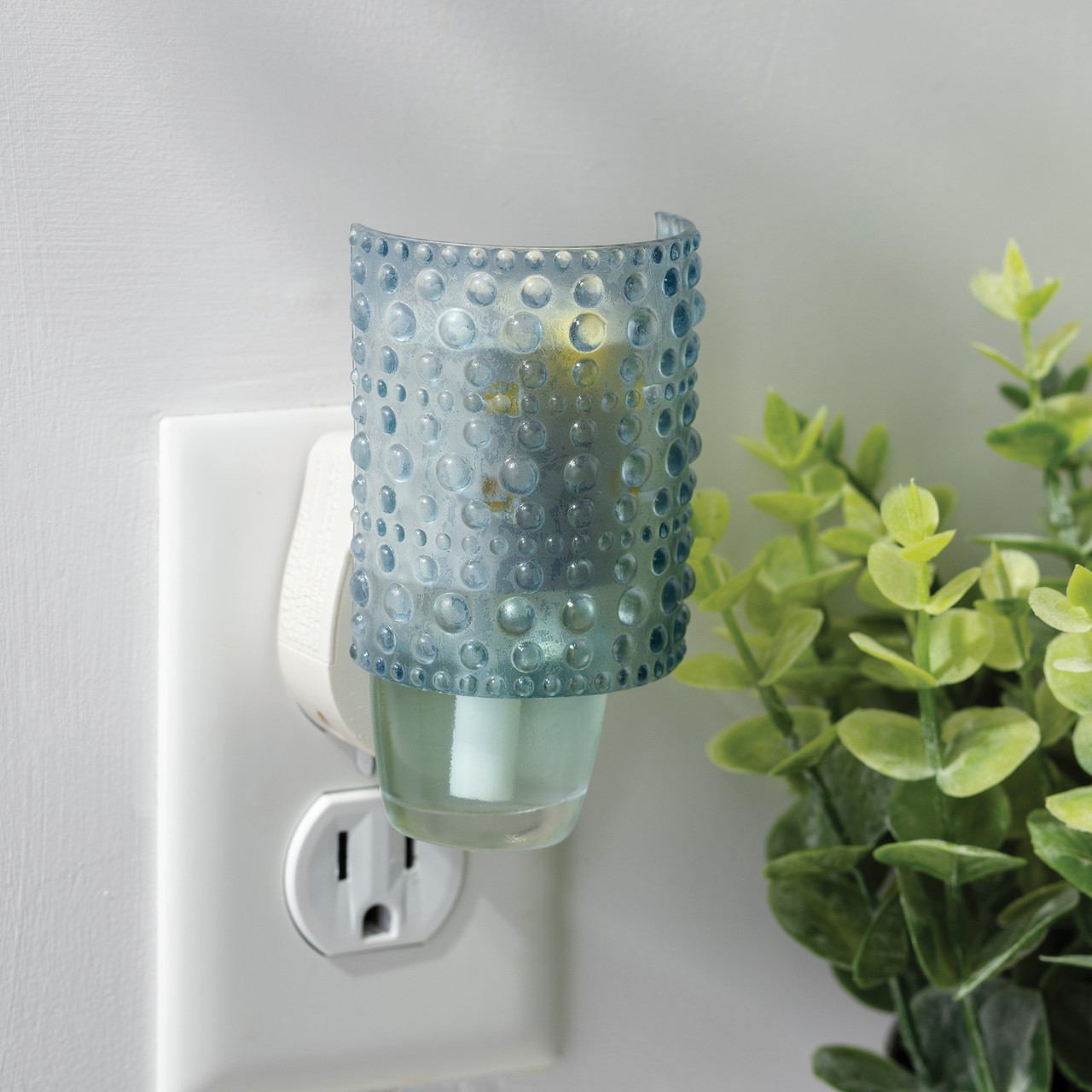 Hobnail WallScents™ Fragrance Warmer Pluggable